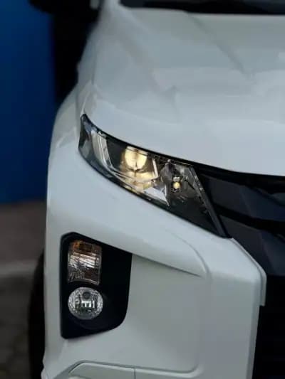 Vendo Mitsubishi L200 2022 - 30450 EUR, 82000 km - AUTO.MOTO.pt