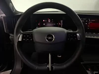 Vendo Opel Astra Sports Tourer 2024 - 21990 EUR, 64123 km - AUTO.MOTO.pt