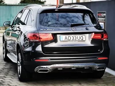 Sell Mercedes-Benz GLC 200 2020 - 37950 EUR, 150427 km - AUTO.MOTO.pt