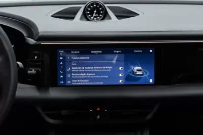 Sell Porsche Macan 2024 - 87950 EUR, 16000 km - AUTO.MOTO.pt