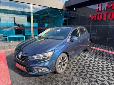 Sell Renault Mégane 2018 - 14900 EUR, 105000 km - AUTO.MOTO.pt