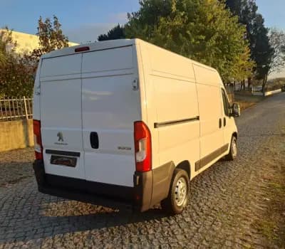 Sell Peugeot Boxer 2015 - 15500 EUR, 87000 km - AUTO.MOTO.pt