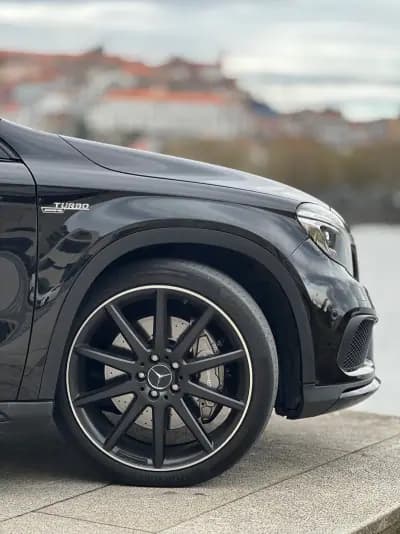 Sell Mercedes-Benz GLA 45 AMG 2015 - 34900 EUR, 125000 km - AUTO.MOTO.pt