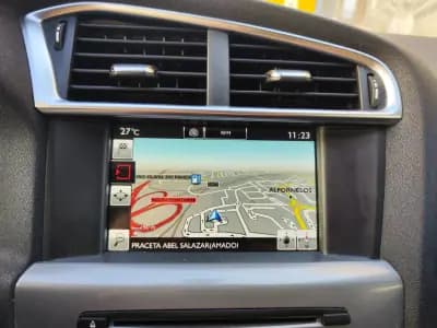 Sell Citroën C4 2015 - 9980 EUR, 157000 km - AUTO.MOTO.pt