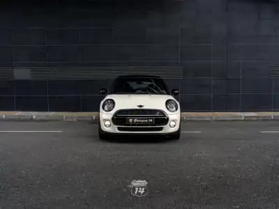 Sell MINI 2019 - 17990 EUR, 53900 km - AUTO.MOTO.pt