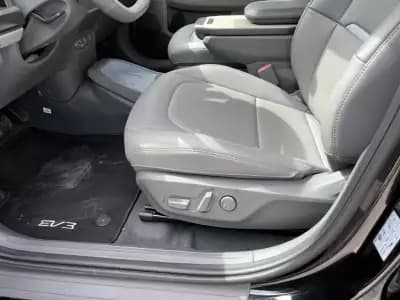 Vendo Kia EV3 2024 - 41500 EUR, 11000 km - AUTO.MOTO.pt