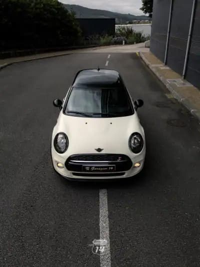 Sell MINI 2019 - 17990 EUR, 53900 km - AUTO.MOTO.pt