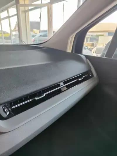 Vendo BMW 225xe Active Tourer 2024 - 29950 EUR, 64650 km - AUTO.MOTO.pt