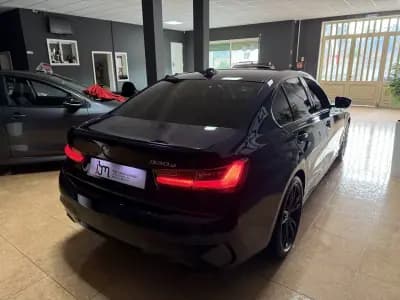 Sell BMW 330e 2021 - 30990 EUR, 158987 km - AUTO.MOTO.pt