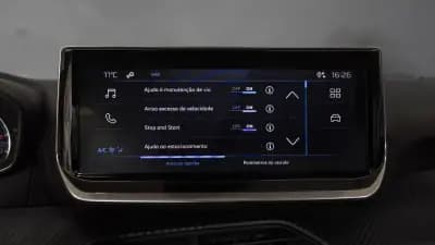 Vendo Peugeot 208 2024 - 16450 EUR, 29000 km - AUTO.MOTO.pt