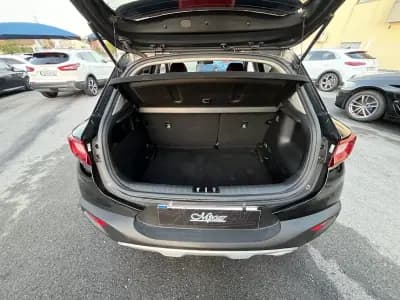 Sell Kia Stonic 2022 - 13750 EUR, 93000 km - AUTO.MOTO.pt