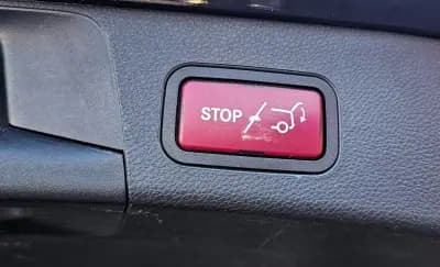 Sell Mercedes-Benz C 180 2015 - 17500 EUR, 240000 km - AUTO.MOTO.pt