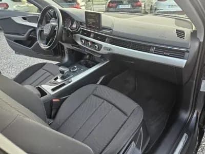 Vendo Audi A4 Avant 2018 - 22800 EUR, 104924 km - AUTO.MOTO.pt