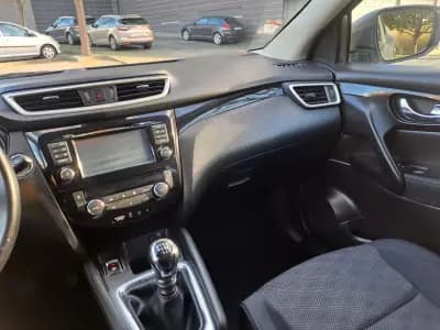 Vendo Nissan Qashqai 2014 - 13700 EUR, 150000 km - AUTO.MOTO.pt