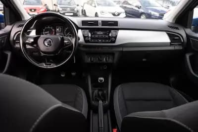 Sell Skoda Fabia 2021 - 10999 EUR, 120000 km - AUTO.MOTO.pt