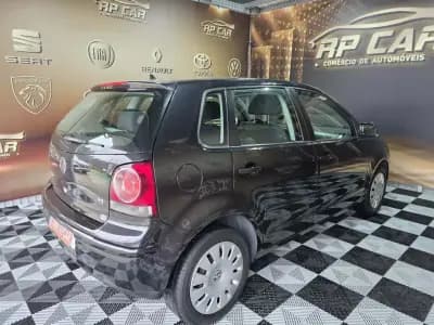Vendo Volkswagen Polo 2008 - 5900 EUR, 155000 km - AUTO.MOTO.pt