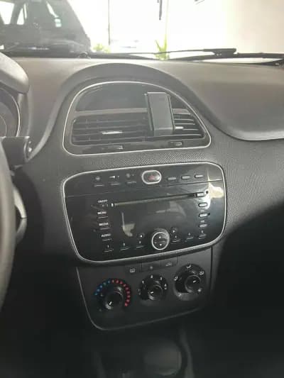 Sell Fiat Punto 2012 - 7990 EUR, 201200 km - AUTO.MOTO.pt