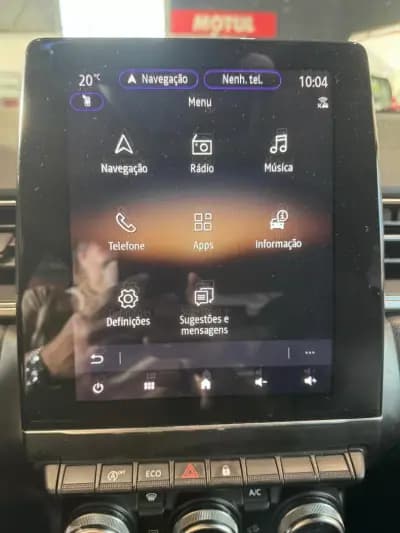 Vendo Renault Captur 2021 - 19250 EUR, 90487 km - AUTO.MOTO.pt