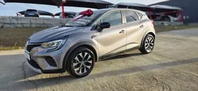Sell Renault Captur 2023 - 18680 EUR, 30124 km - AUTO.MOTO.pt