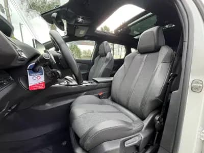 Sell Peugeot 3008 2018 - 21990 EUR, 130000 km - AUTO.MOTO.pt