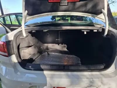 Sell Volkswagen Passat 2016 - 14500 EUR, 181600 km - AUTO.MOTO.pt