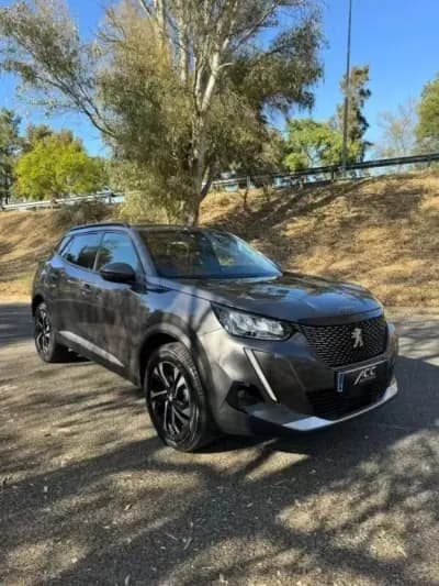 Vendo Peugeot 2008 2020 - 17500 EUR, 140000 km - AUTO.MOTO.pt