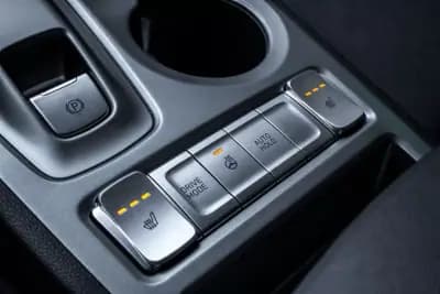 Vendo Hyundai Kauai 2022 - 22990 EUR, 46801 km - AUTO.MOTO.pt