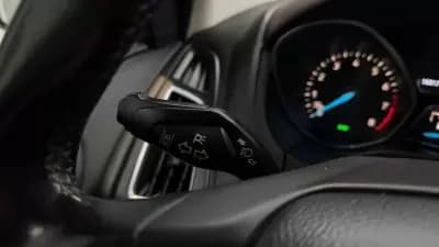 Sell Ford Focus 2018 - 9990 EUR, 168157 km - AUTO.MOTO.pt