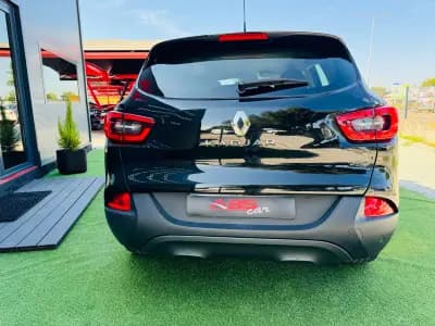Sell Renault Kadjar 2016 - 18000 EUR, 105000 km - AUTO.MOTO.pt