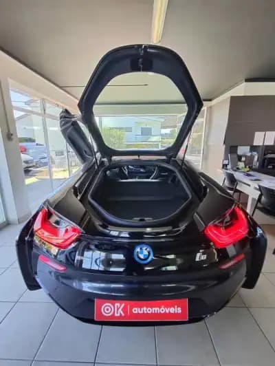 Sell BMW i8 2017 - 65500 EUR, 96600 km - AUTO.MOTO.pt