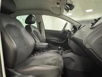 Vendo SEAT Ibiza 2017 - 10890 EUR, 99000 km - AUTO.MOTO.pt