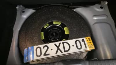 Sell Peugeot 208 2019 - 9900 EUR, 179951 km - AUTO.MOTO.pt