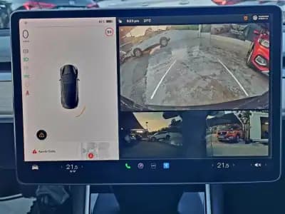 Vendo Tesla Model 3 2019 - 22500 EUR, 56000 km - AUTO.MOTO.pt