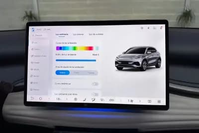 Vendo BYD Atto 3 2023 - 26450 EUR, 23501 km - AUTO.MOTO.pt