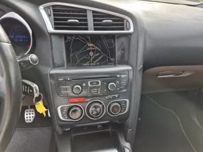 Vendo Citroën DS4 2012 - 11400 EUR, 214040 km - AUTO.MOTO.pt