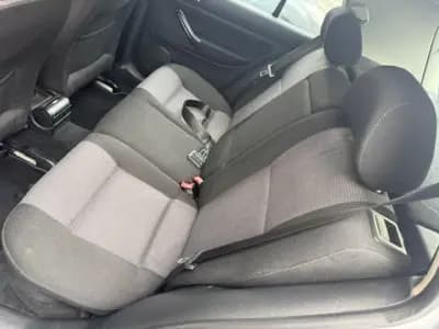 Vendo Volkswagen Golf 2001 - 3250 EUR, 147000 km - AUTO.MOTO.pt