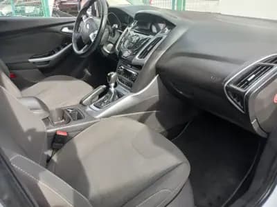 Sell Ford Focus 2012 - 7950 EUR, 136113 km - AUTO.MOTO.pt