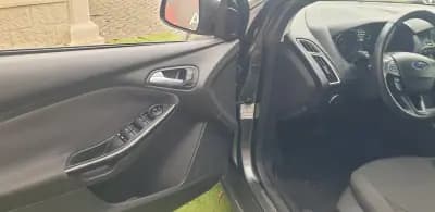 Sell Ford Focus SW 2015 - 10750 EUR, 181000 km - AUTO.MOTO.pt