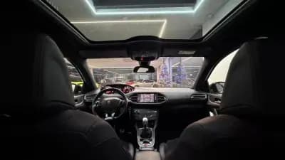 Vendo Peugeot 308 SW 2017 - 13990 EUR, 170902 km - AUTO.MOTO.pt