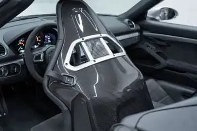 Vendo Porsche 718 Spyder 2020 - 129950 EUR, 16000 km - AUTO.MOTO.pt