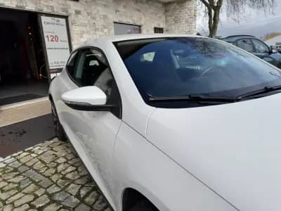 Vendo Volkswagen Scirocco 2010 - 10900 EUR, 189000 km - AUTO.MOTO.pt