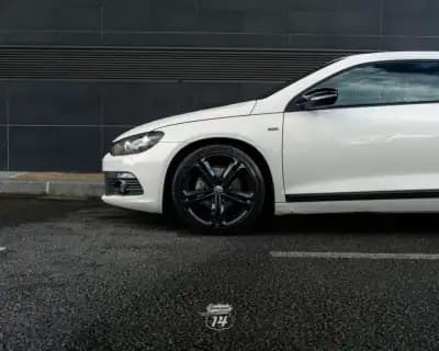 Vendo Volkswagen Scirocco 2013 - 16990 EUR, 153299 km - AUTO.MOTO.pt