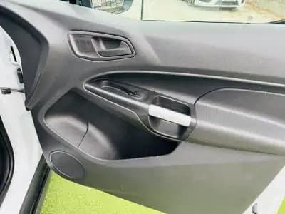 Sell Ford 1.5 TDCi 220 L1 Trend 2015 - 10000 EUR, 140000 km - AUTO.MOTO.pt