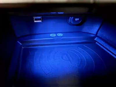 Sell Peugeot 3008 2018 - 20000 EUR, 163500 km - AUTO.MOTO.pt