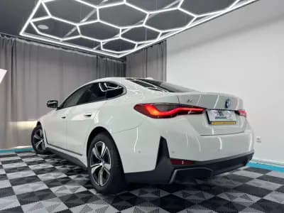 Sell BMW i4 2022 - 34500 EUR, 168000 km - AUTO.MOTO.pt