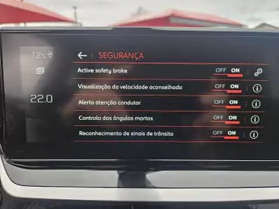 Sell Peugeot 2008 2021 - 19500 EUR, 61150 km - AUTO.MOTO.pt