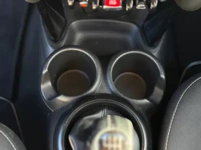 Vendo MINI 2017 - 13500 EUR, 95900 km - AUTO.MOTO.pt