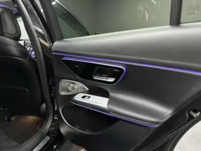 Vendo Mercedes-Benz E 300 2024 - 61500 EUR, 63000 km - AUTO.MOTO.pt