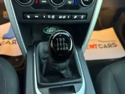 Vendo Land Rover Discovery Sport 2018 - 29750 EUR, 100950 km - AUTO.MOTO.pt