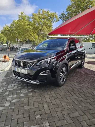 Vendo Peugeot 3008 2019 - 19600 EUR, 84500 km - AUTO.MOTO.pt
